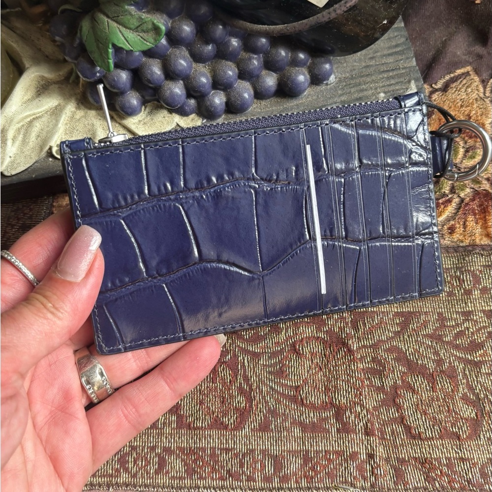 Authentic COACH 1941 croc embossed leather zip top card holder with key hook - Picture 4 of 6